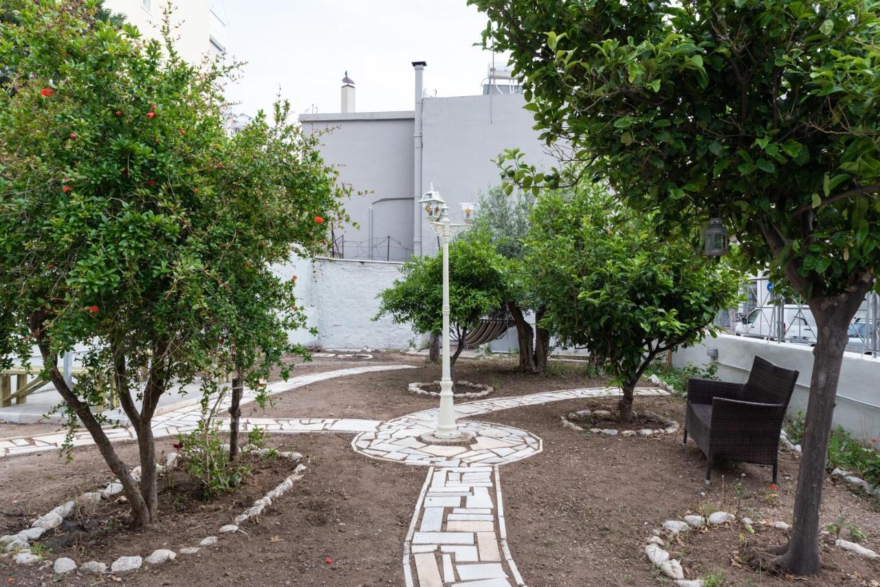 Casa Zervos - Abode Of Light *